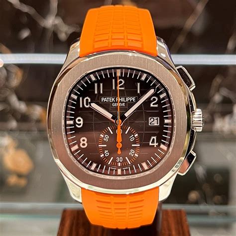 patek philippe aquanaut discontinued|used Patek Philippe aquanaut for sale.